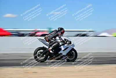 media/Mar-25-2024-Moto Forza (Mon) [[8d4319bd68]]/3-Intermediate Group/Session 4 (Front Straight Speed Pans)/